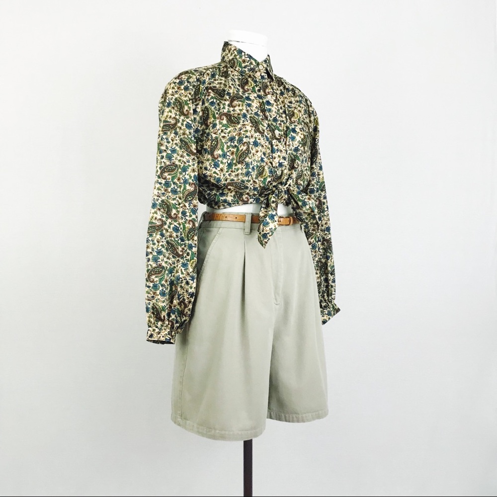 Vintage Ralph Lauren High-Waisted Cotton Shorts | Size 6 - Picture 9 of 11